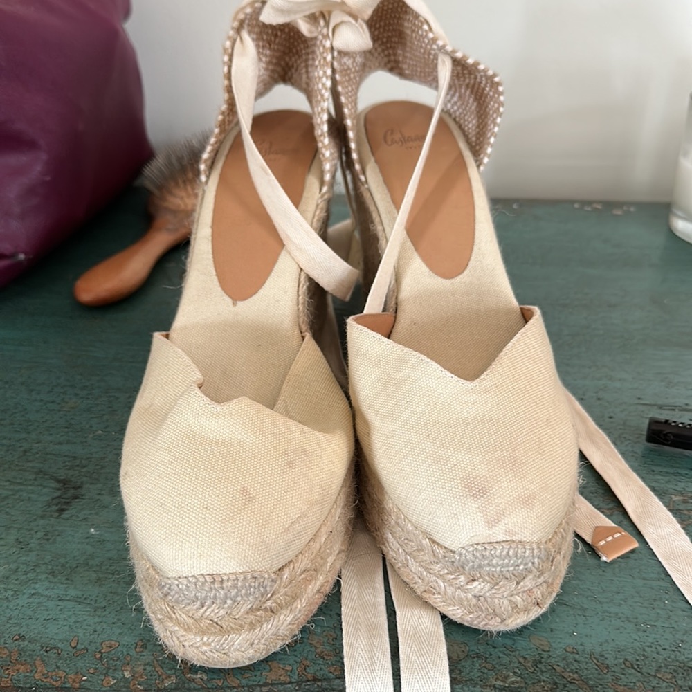 Castaner Wedges - Picture 3 of 5